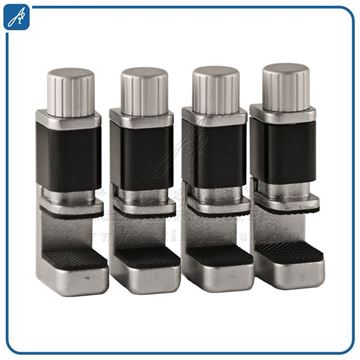 media.product.imagealternatetextformat